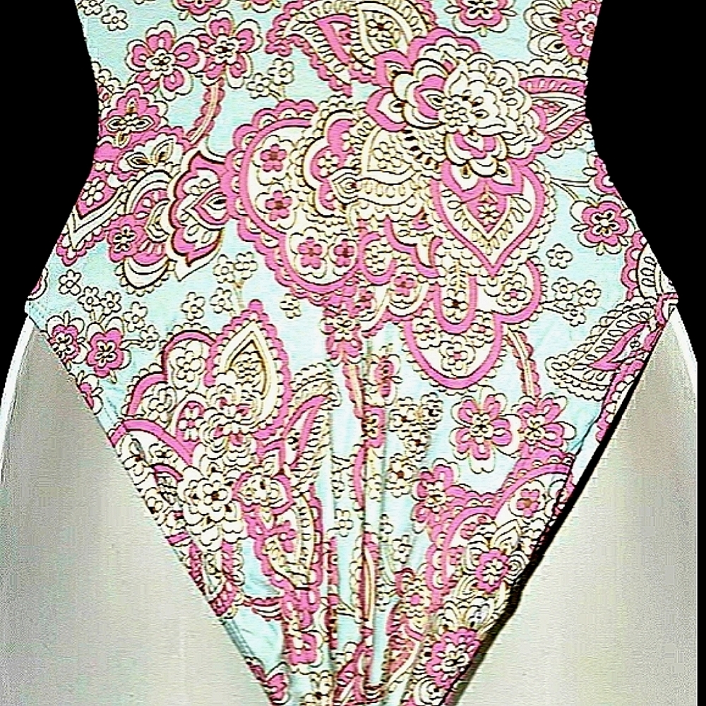 Classy Pastel paisley print one piece bathing suit - Picture 4 of 7
